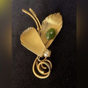 Hobé - Vintage Brooch / Pin - 12kf - Pearl - Jade